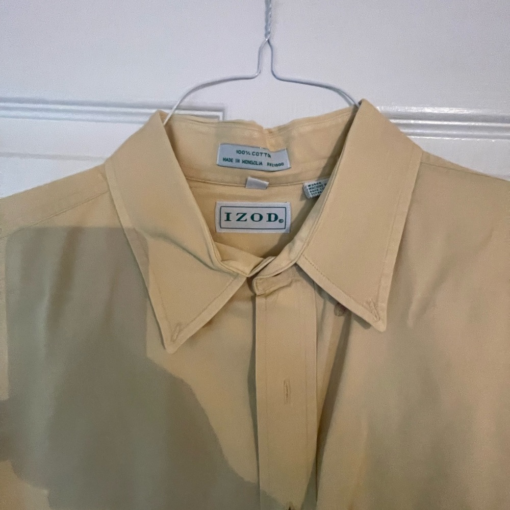 IZOD Mens Short Sleeve Button Down Shirt